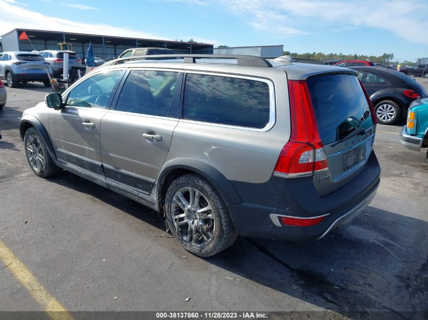 2016 VOLVO XC70 T5/PLATINUM - YV4612NM5G1241309