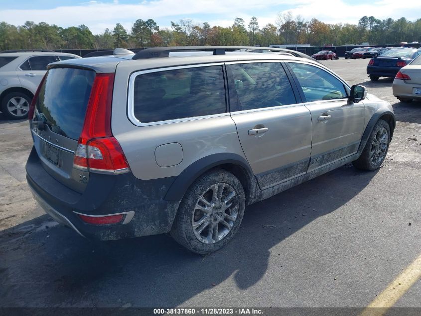 2016 VOLVO XC70 T5/PLATINUM - YV4612NM5G1241309
