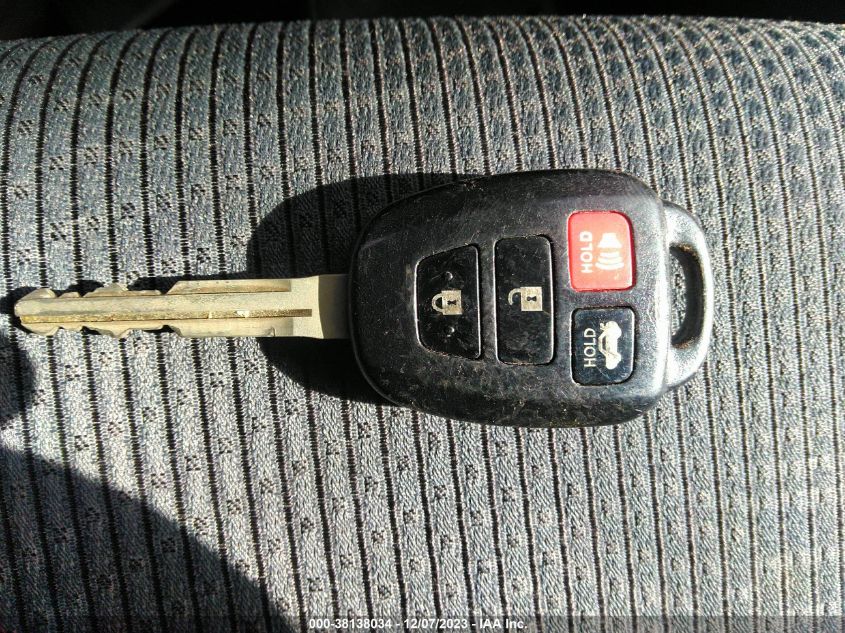 2017 TOYOTA CAMRY LE/XLE/SE/XSE - 4T1BF1FK5HU335227