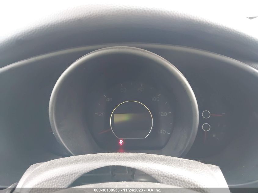 2018 KIA SOUL + - KNDJP3A54J7611010