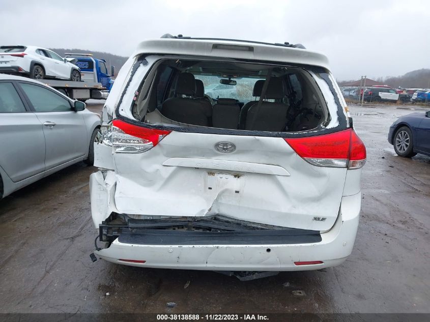 2013 TOYOTA SIENNA XLE V6 8 PASSENGER - 5TDYK3DC6DS388342