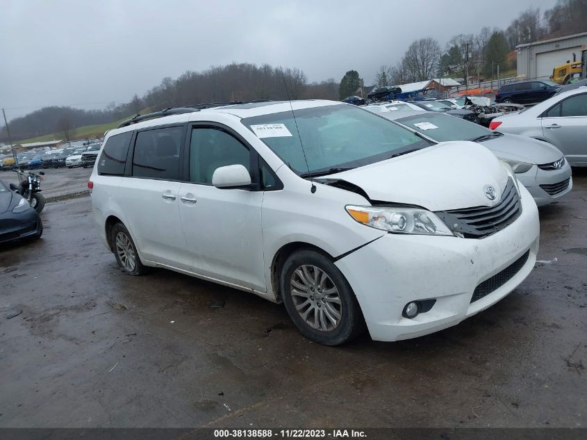 2013 TOYOTA SIENNA XLE V6 8 PASSENGER - 5TDYK3DC6DS388342