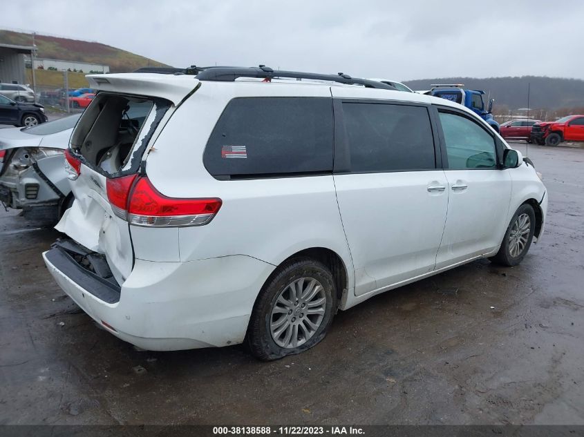 2013 TOYOTA SIENNA XLE V6 8 PASSENGER - 5TDYK3DC6DS388342