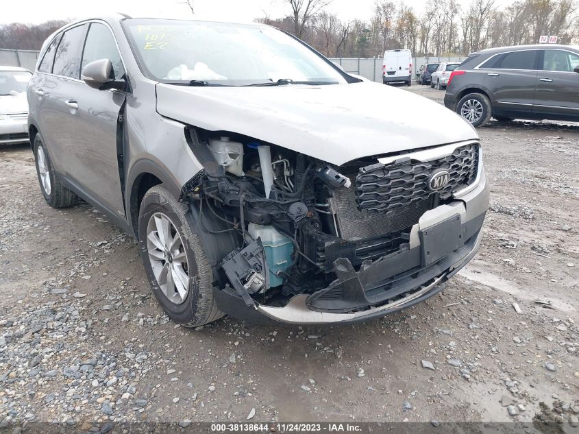 2019 KIA SORENTO 2.4L LX - 5XYPGDA39KG533052