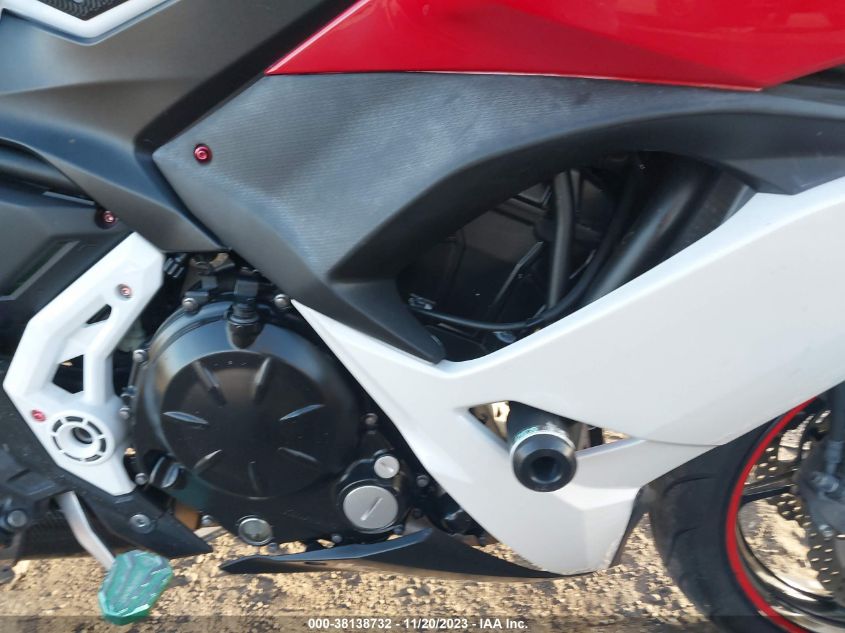 2017 KAWASAKI EX650 J JKAEXEJ13HDA01232