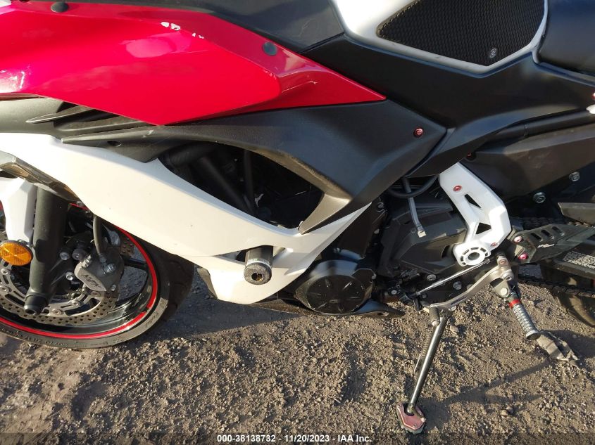 2017 KAWASAKI EX650 J JKAEXEJ13HDA01232