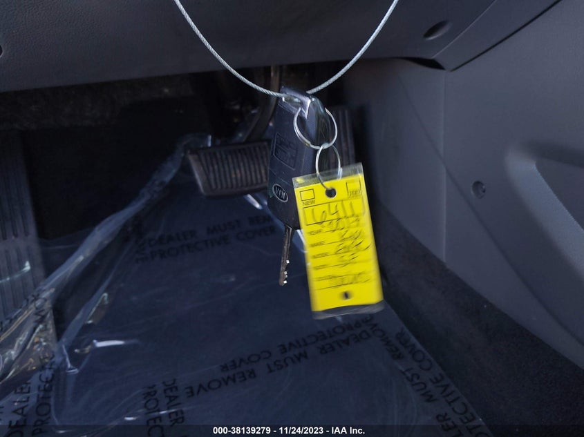 VIN 3KPFK4A7XHE055114 2017 KIA FORTE LX
