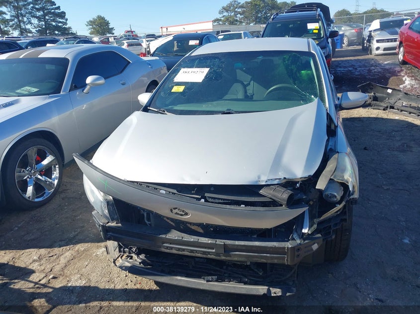 VIN 3KPFK4A7XHE055114 2017 KIA FORTE LX