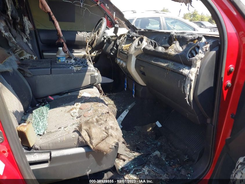 2017 TOYOTA TUNDRA 4WD SR5 - 5TFDY5F17HX662832