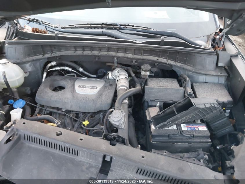 2017 HYUNDAI TUCSON VALUE - KM8J3CA20HU555981