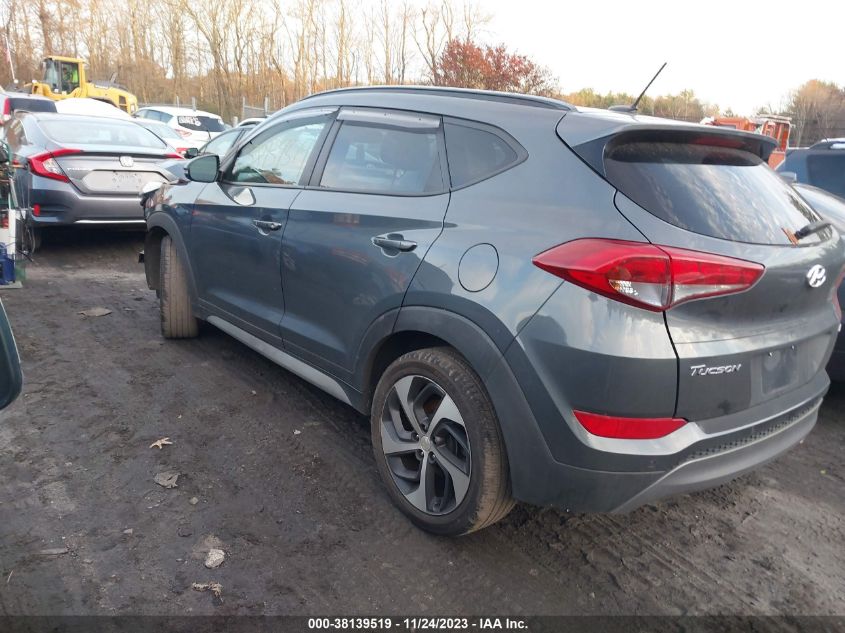2017 HYUNDAI TUCSON VALUE - KM8J3CA20HU555981