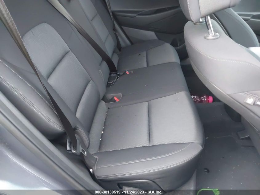 2017 HYUNDAI TUCSON VALUE - KM8J3CA20HU555981