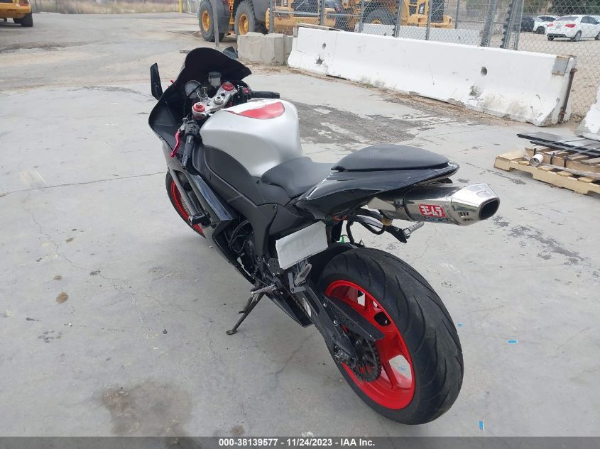 2007 KAWASAKI ZX600 P JKAZX4P157A009641