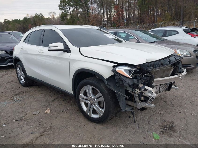 2015 MERCEDES-BENZ GLA 250 - WDCTG4GB0FJ180486