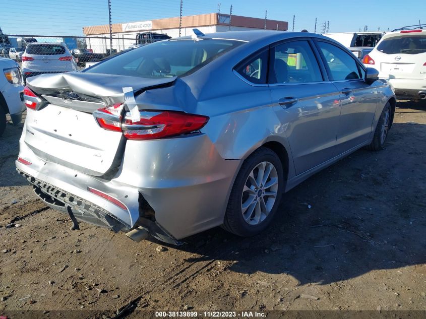 3FA6P0HD1LR135902 2020 FORD FUSION, photo no. 4