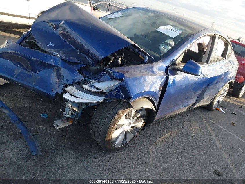 VIN 5YJYGDEE1LF057775 2020 TESLA MODEL Y