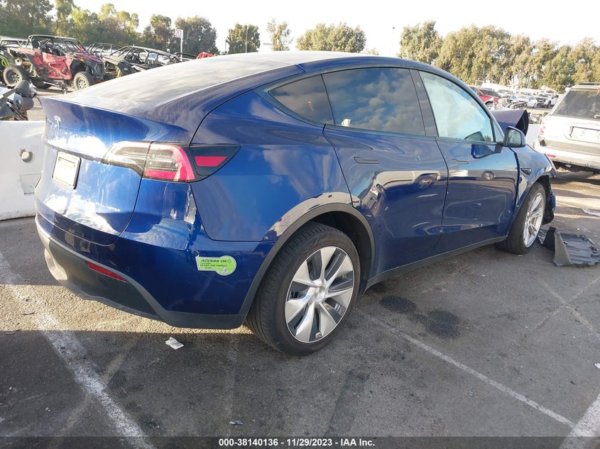 VIN 5YJYGDEE1LF057775 2020 TESLA MODEL Y