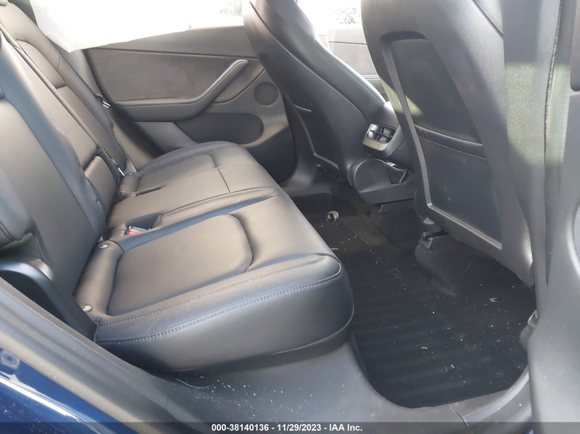 VIN 5YJYGDEE1LF057775 2020 TESLA MODEL Y