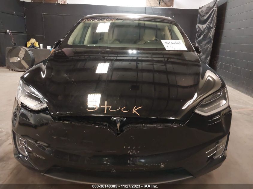 2018 TESLA MODEL X 100D/75D/P100D - 5YJXCDE25JF096508
