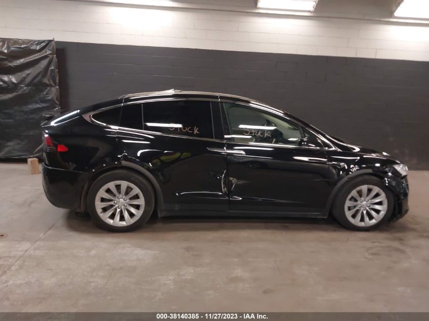 2018 TESLA MODEL X 100D/75D/P100D - 5YJXCDE25JF096508