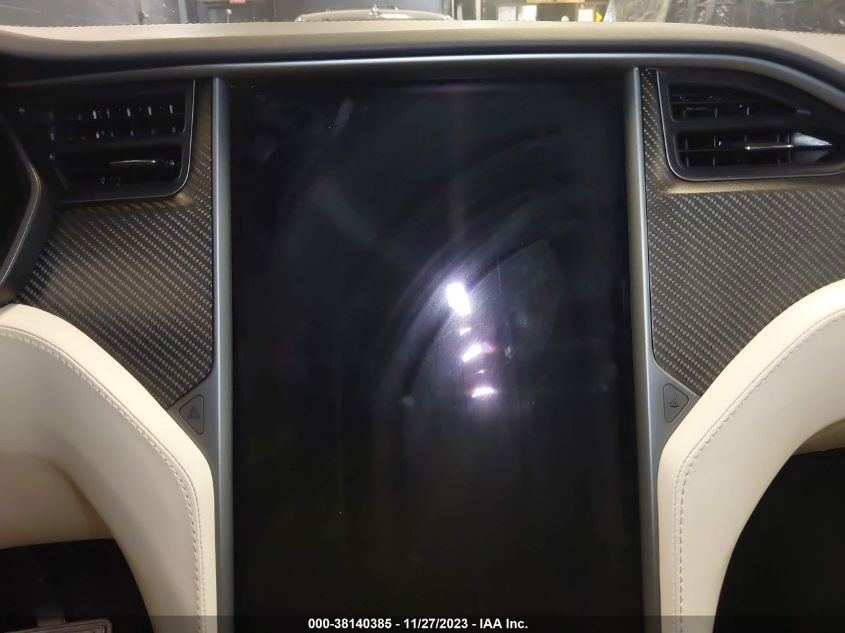 2018 TESLA MODEL X 100D/75D/P100D - 5YJXCDE25JF096508