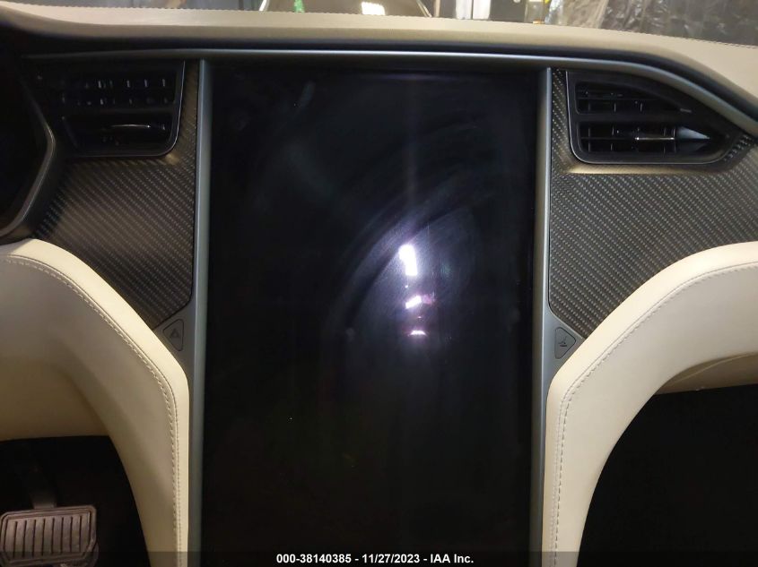 2018 TESLA MODEL X 100D/75D/P100D - 5YJXCDE25JF096508