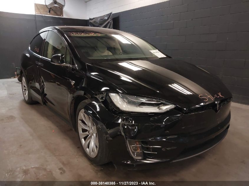 2018 TESLA MODEL X 100D/75D/P100D - 5YJXCDE25JF096508