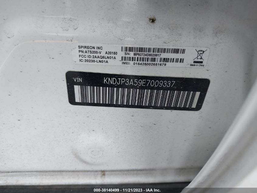 2014 KIA SOUL + - KNDJP3A59E7009337