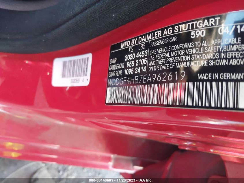 2014 MERCEDES-BENZ C 250 LUXURY/SPORT - WDDGF4HB7EA962619