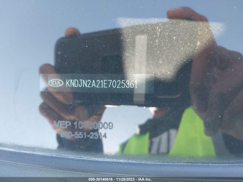 2014 KIA SOUL - KNDJN2A21E7025361