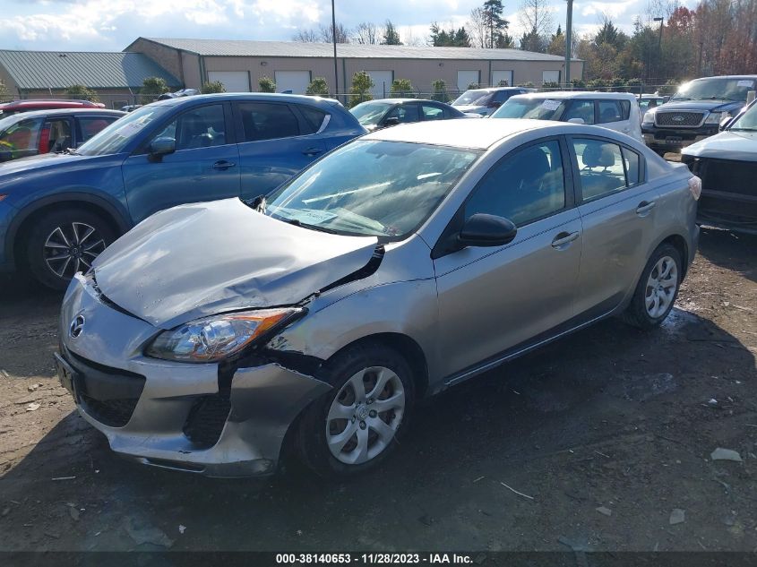 2013 MAZDA MAZDA3 I SPORT - JM1BL1U84D1703381
