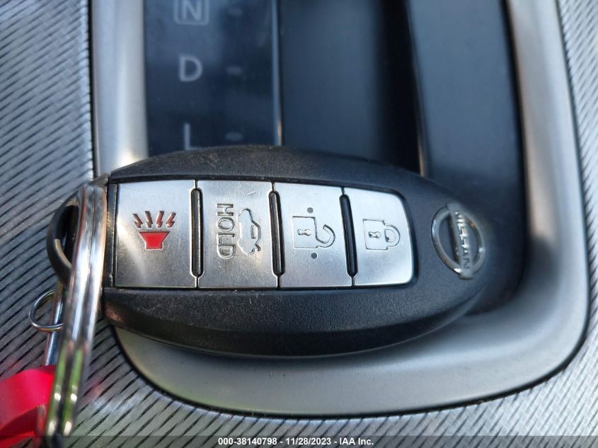 2014 NISSAN SENTRA SR - 3N1AB7AP1EY270857