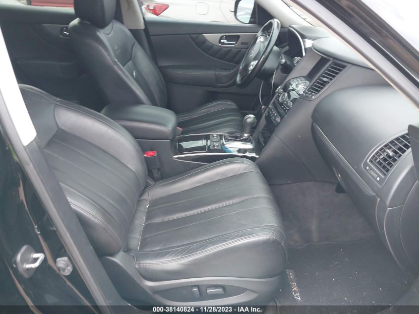 2013 INFINITI FX37 JN8CS1MW7DM172394