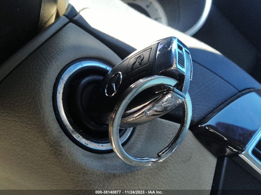 2014 MERCEDES-BENZ C 250 SPORT/LUXURY - WDDGF4HB8EG213597