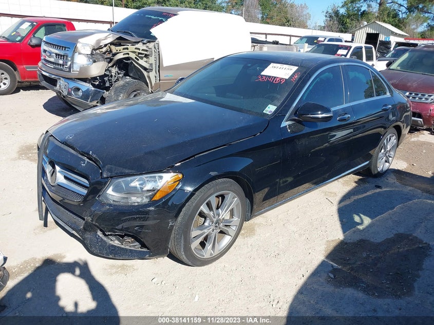 VIN 55SWF4JB7JU239854 2018 MERCEDES-BENZ C 300 300