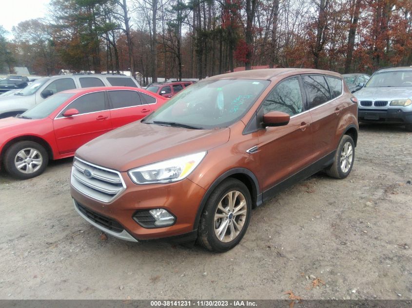 2017 FORD ESCAPE SE - 1FMCU0G99HUC52898