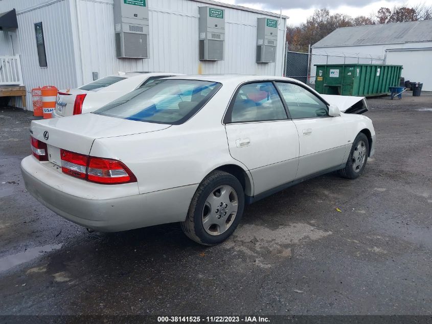 JT8BF28G010322979 | 2001 LEXUS ES 300