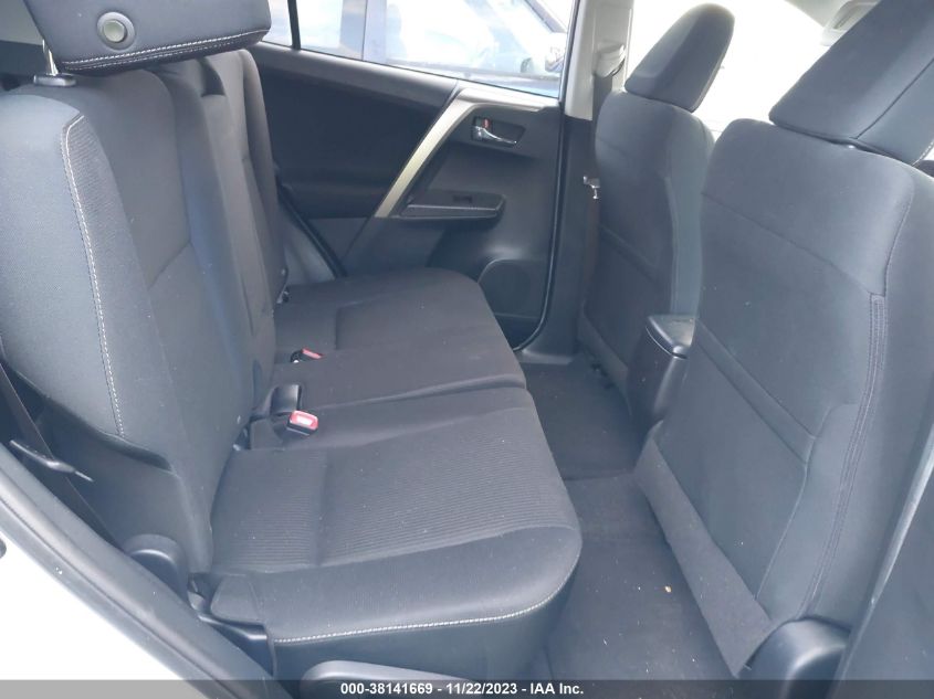 2014 TOYOTA RAV4 XLE - JTMWFREV2EJ018955