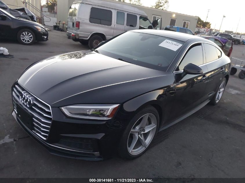 WAUDNCF51KA024020 2019 AUDI A5, photo no. 2