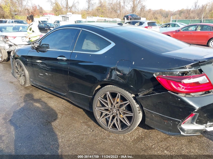 VIN 1HGCT2B0XHA005632 2017 HONDA ACCORD TOURING V6