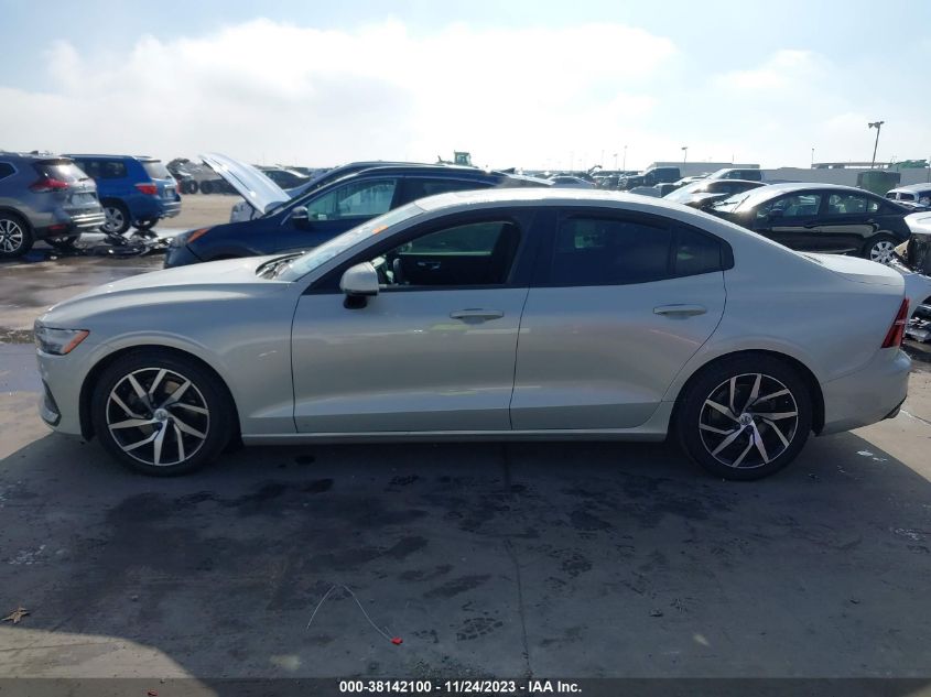 2020 VOLVO S60 T5 MOMENTUM - 7JR102FK0LG048393