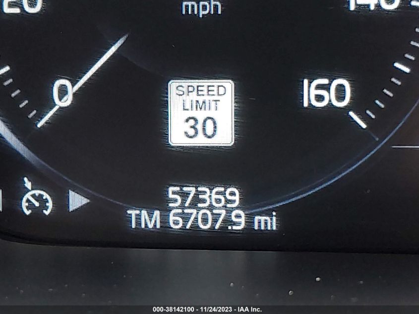 2020 VOLVO S60 T5 MOMENTUM - 7JR102FK0LG048393