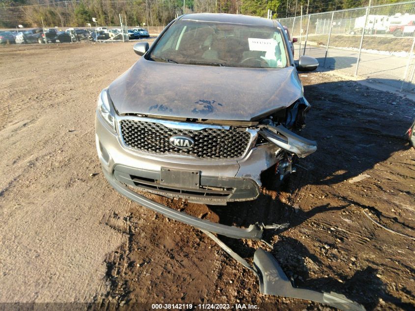 2017 KIA SORENTO 2.4L L - 5XYPG4A38HG192400