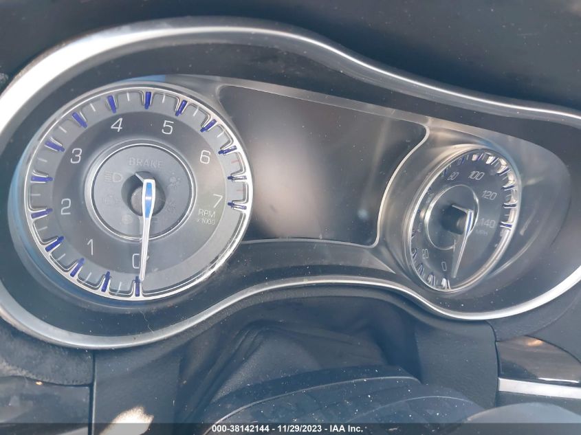 2015 CHRYSLER 300 LIMITED - 2C3CCAAG9FH755209