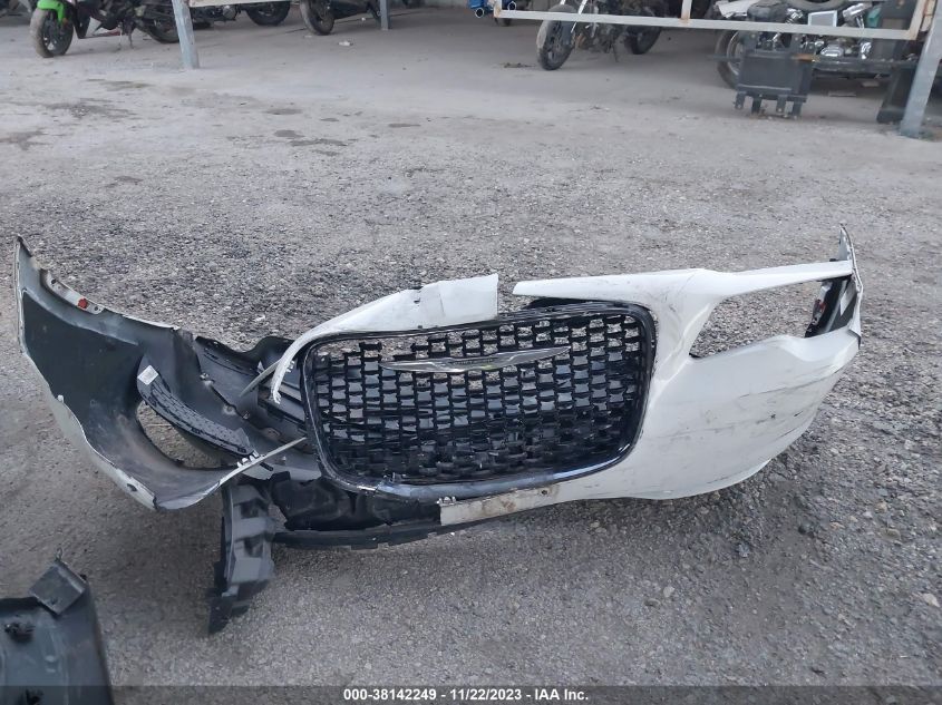 2018 CHRYSLER 300 TOURING - 2C3CCAAG2JH340905