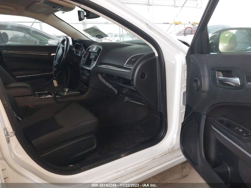 2018 CHRYSLER 300 TOURING - 2C3CCAAG2JH340905