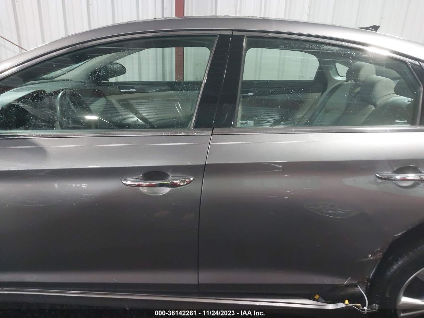 2018 HYUNDAI SONATA LIMITED - 5NPE34AF9JH711823