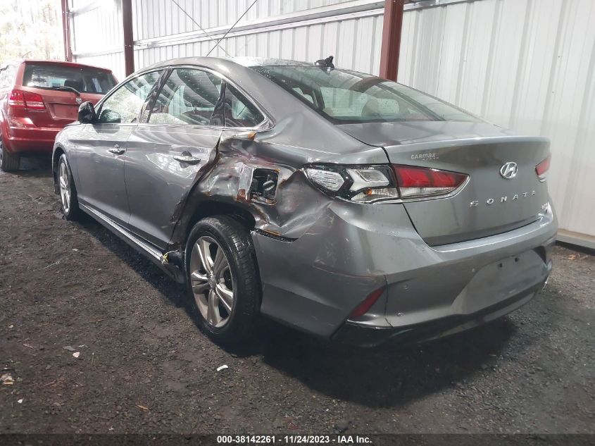 2018 HYUNDAI SONATA LIMITED - 5NPE34AF9JH711823