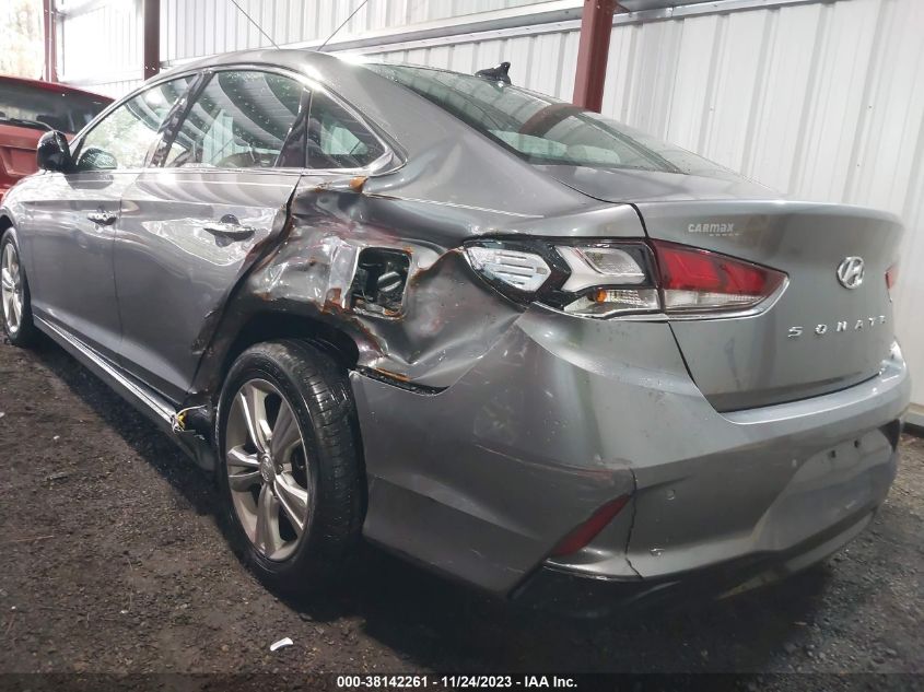 2018 HYUNDAI SONATA LIMITED - 5NPE34AF9JH711823