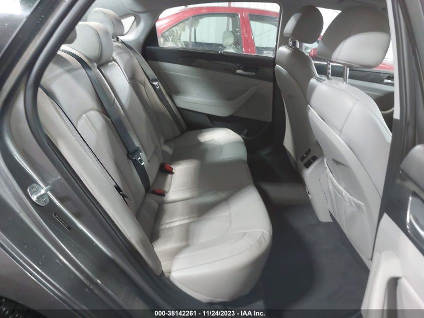 2018 HYUNDAI SONATA LIMITED - 5NPE34AF9JH711823